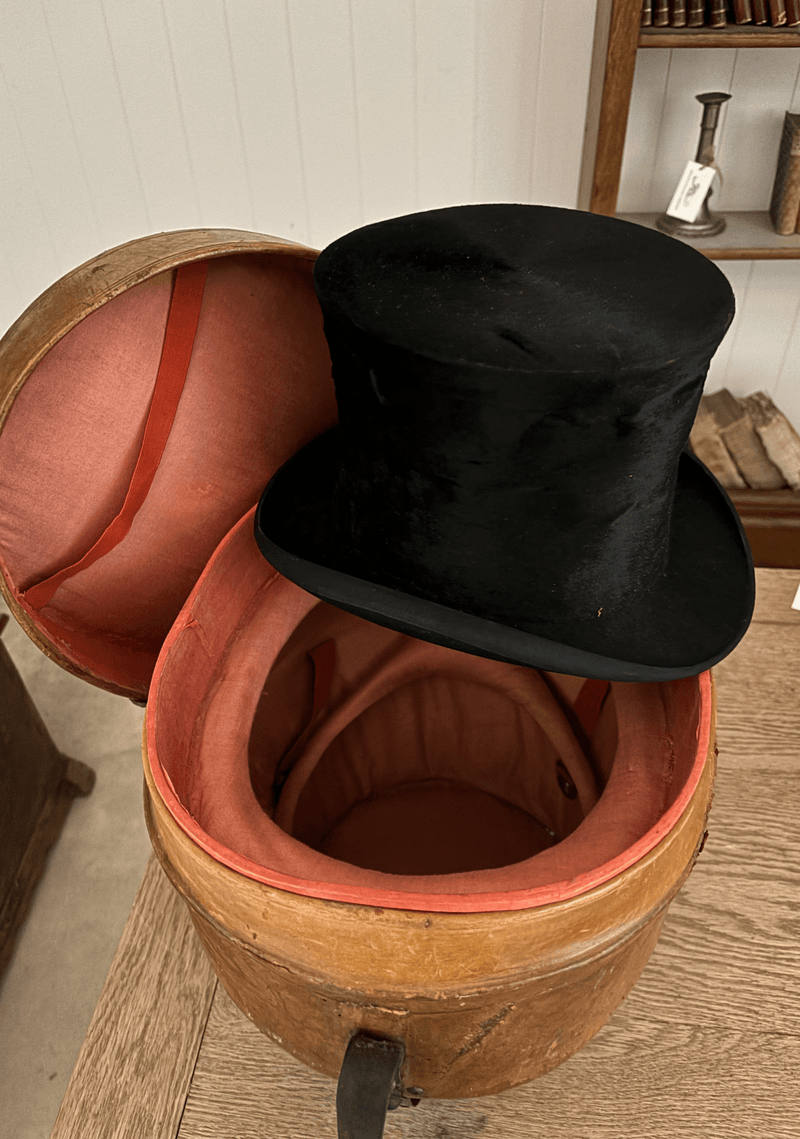 19th C French Leather Hat Box, Large