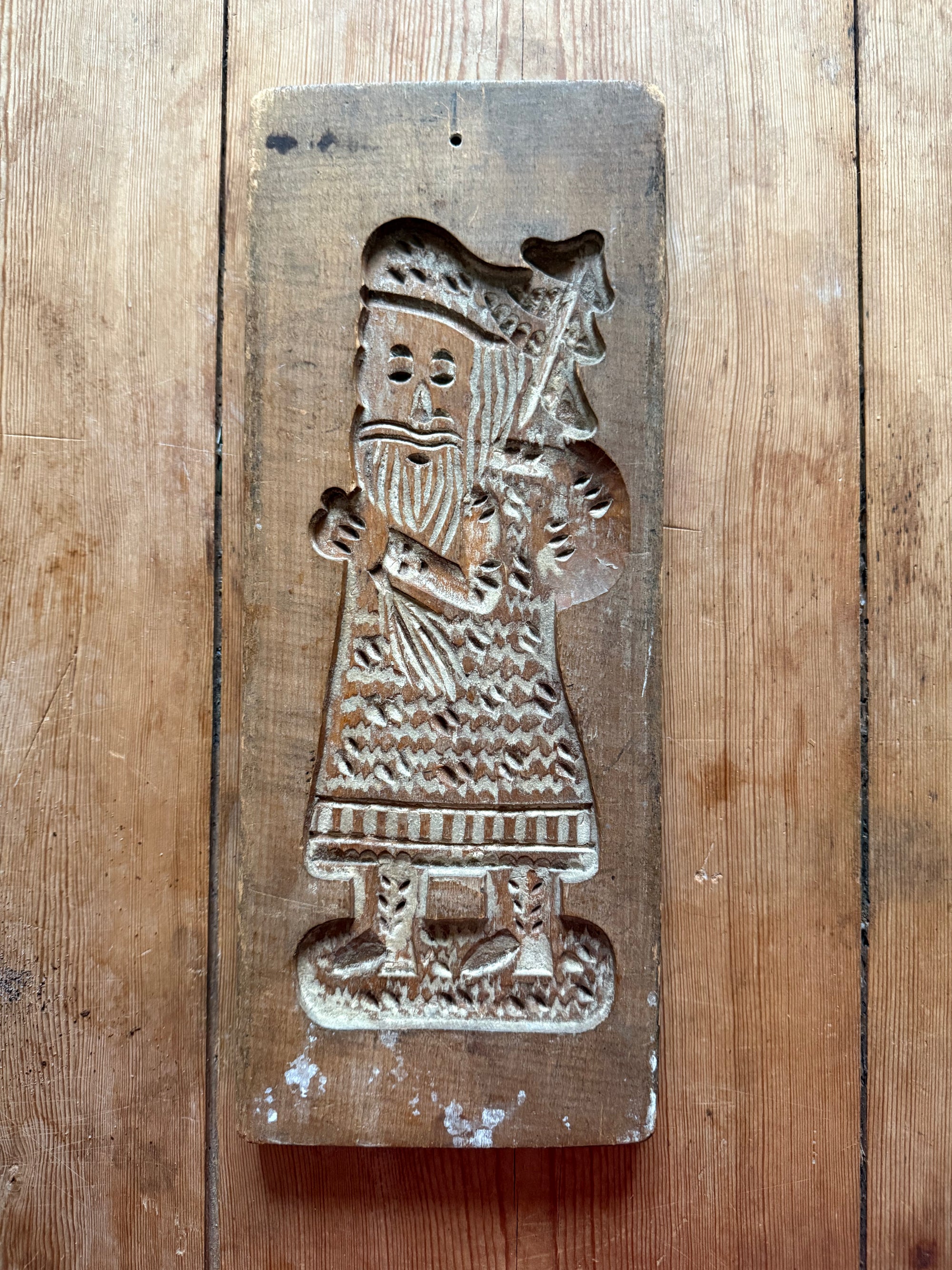 Early 20th-Century Boulangerie Cookie Mold — Father Christmas in Flowing Robes