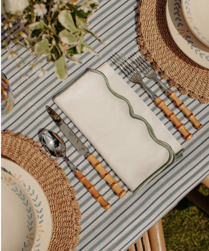 Scalloped Linen Napkin
